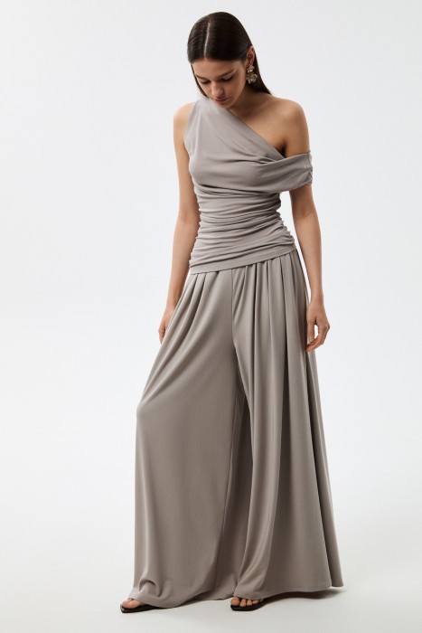 широкие брюки от бренда снежная королева вид слева