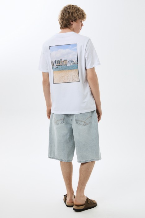 шорты из денима по цене 3010 руб вид справа