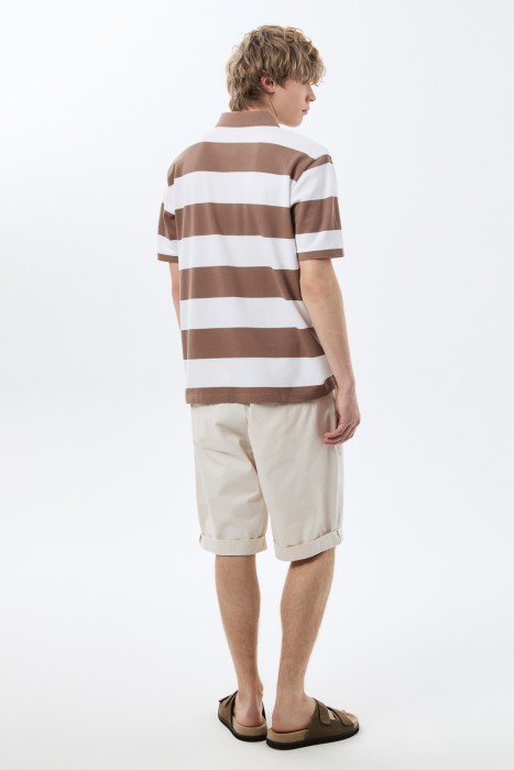 шорты из хлопка по цене 2320 руб вид справа