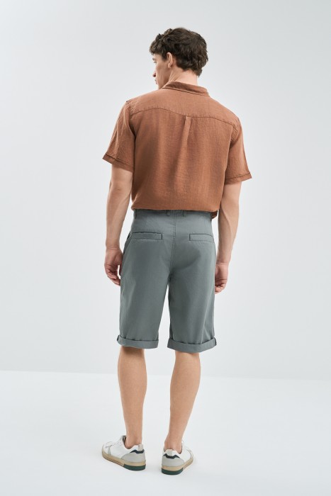 шорты из хлопка по цене 1600 руб вид справа