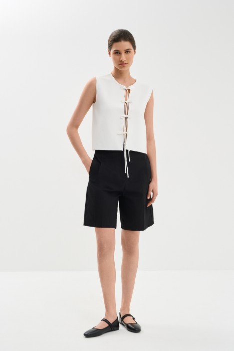 шорты из хлопка от бренда снежная королева вид слева