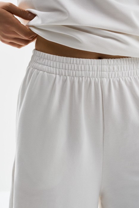 шорты из хлопка от бренда снежная королева вид слева