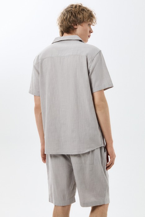 шорты из хлопка по цене 2000 руб вид справа