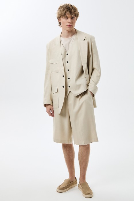 шорты от бренда снежная королева вид слева