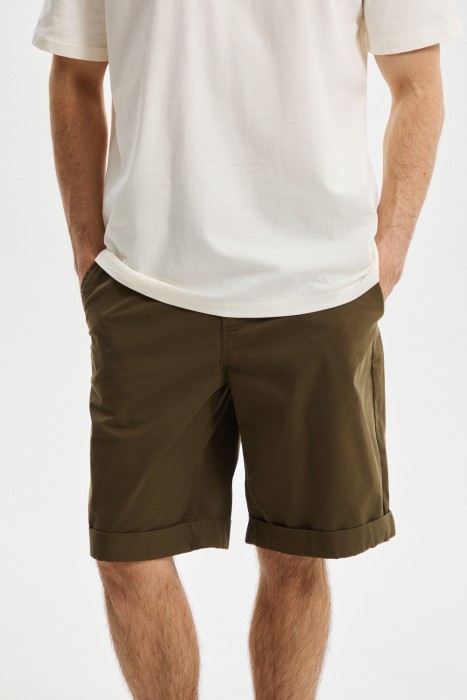 шорты от бренда снежная королева вид слева