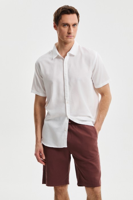 шорты от бренда снежная королева вид слева