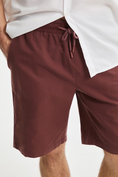 шорты из россии вид сбоку