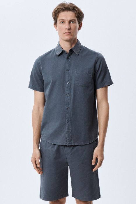 шорты от бренда снежная королева вид слева