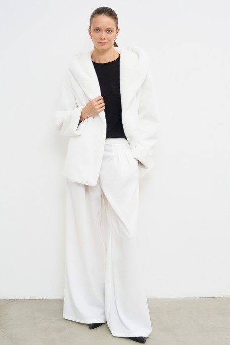 шуба из искусственного меха с капюшоном 772477003 фотография