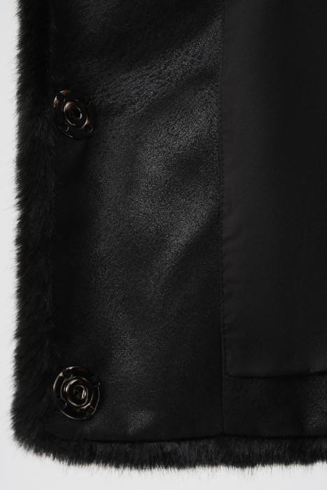 шуба из искусственного меха с капюшоном от бренда снежная королева вид слева