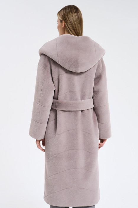 шуба из искусственного меха с поясом по цене 11150 руб вид справа