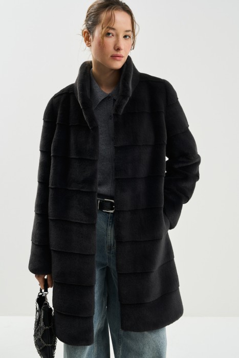 шуба из искусственного меха с поясом 783185003 фотография