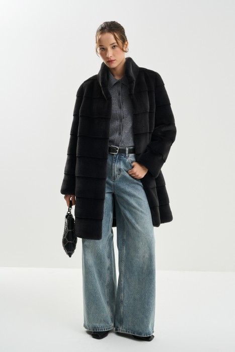 шуба из искусственного меха с поясом из россии вид сбоку