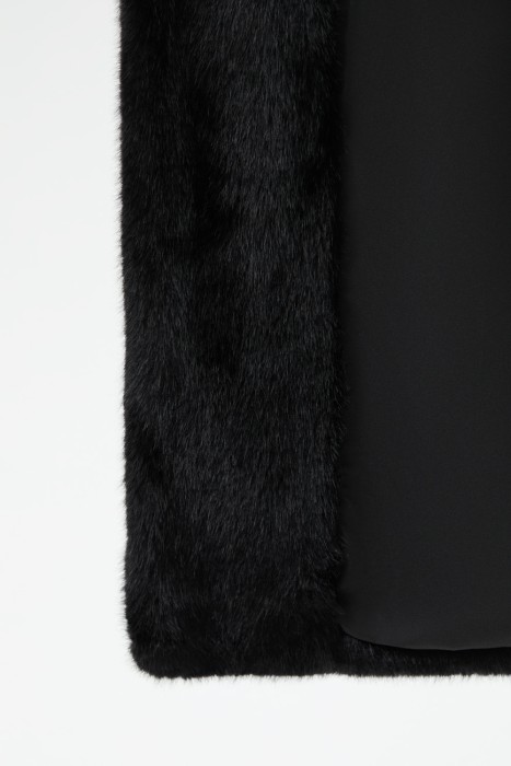 шуба из искусственного меха с поясом из россии вид сбоку