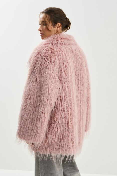 шуба из искусственного меха с поясом по цене 12530 руб вид справа