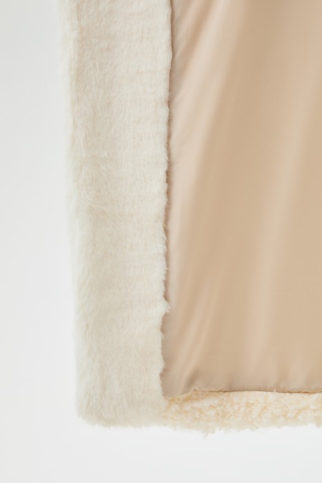 шуба из искусственного меха с поясом из россии вид сбоку