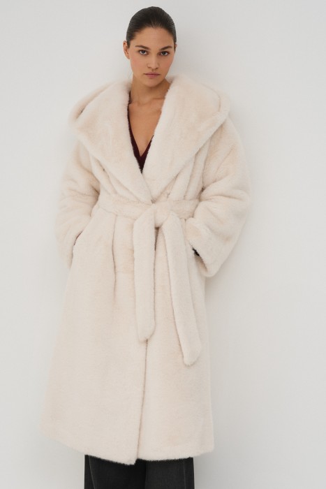 шуба из искусственного меха с поясом 733349003 фотография