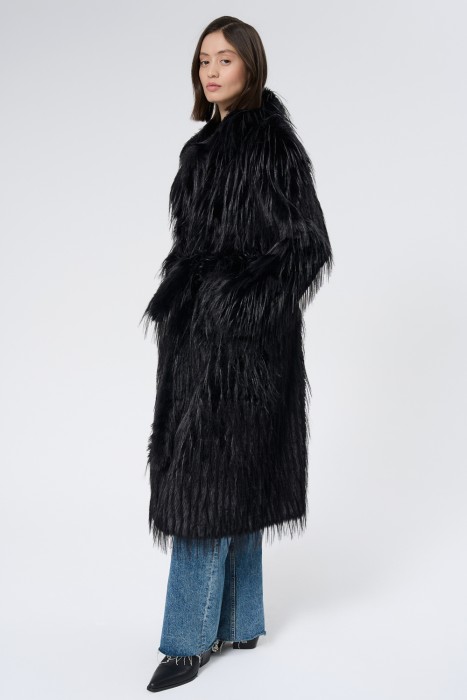 шуба из искусственного меха с поясом по цене 14550 руб вид справа