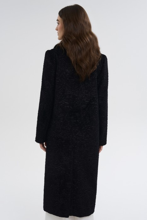 шуба из искусственного меха с поясом по цене 15110 руб вид справа