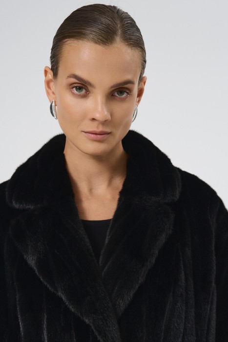 шуба из искусственного меха с поясом из россии вид сбоку