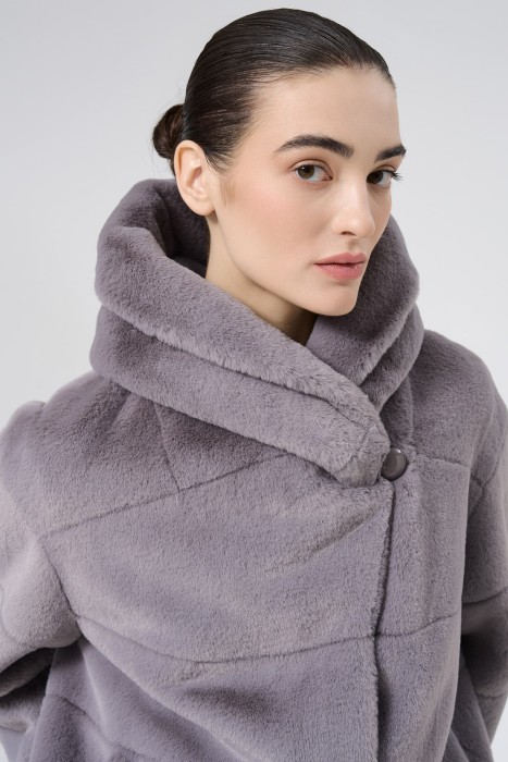 шуба из искусственного меха из россии вид сбоку