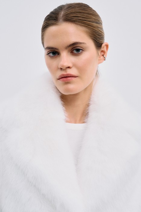 шуба из искусственного меха из россии вид сбоку