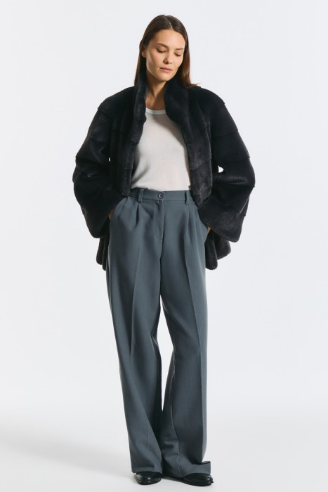 шуба из искусственного меха из россии вид сбоку