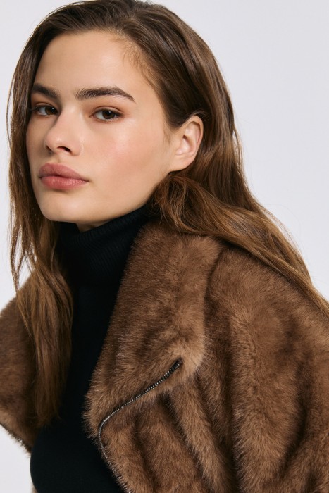 Товар с артикулом 795029003 вид сзади