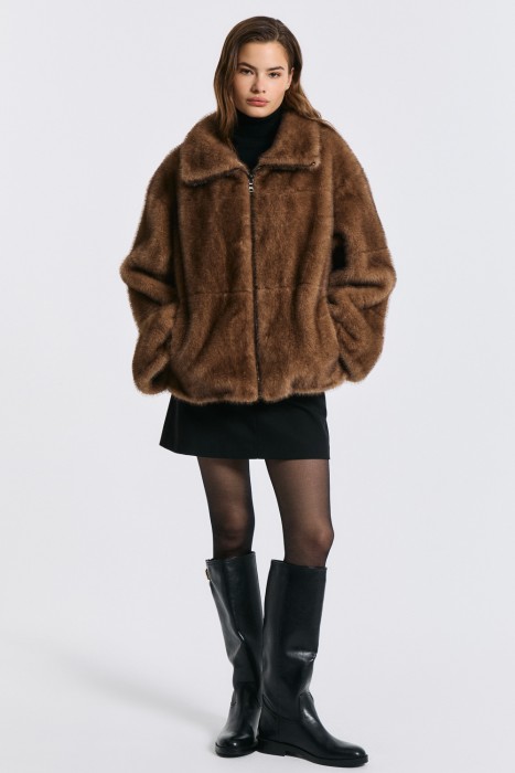 шуба из искусственного меха из россии вид сбоку