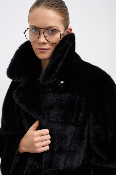 шуба из искусственного меха из россии вид сбоку