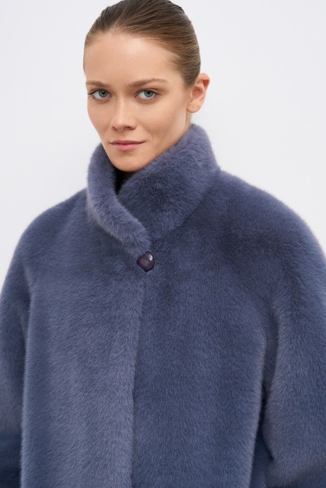 шуба из искусственного меха из россии вид сбоку