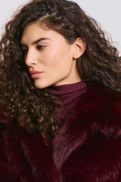 шуба из искусственного меха из россии вид сбоку