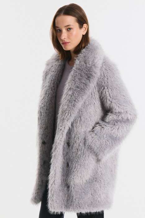 шуба из искусственного меха из россии вид сбоку