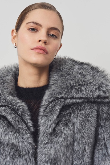 шуба из искусственного меха из россии вид сбоку