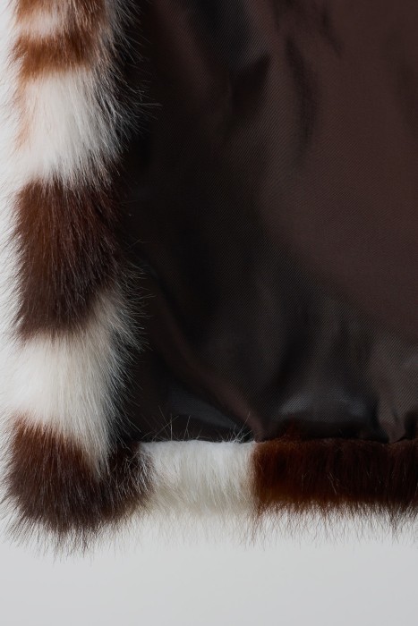 шуба из искусственного меха из россии вид сбоку
