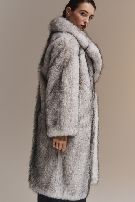 шуба из искусственного меха из россии вид сбоку