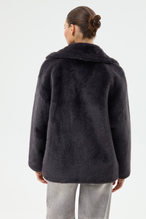 шуба из искусственного меха из россии вид сбоку