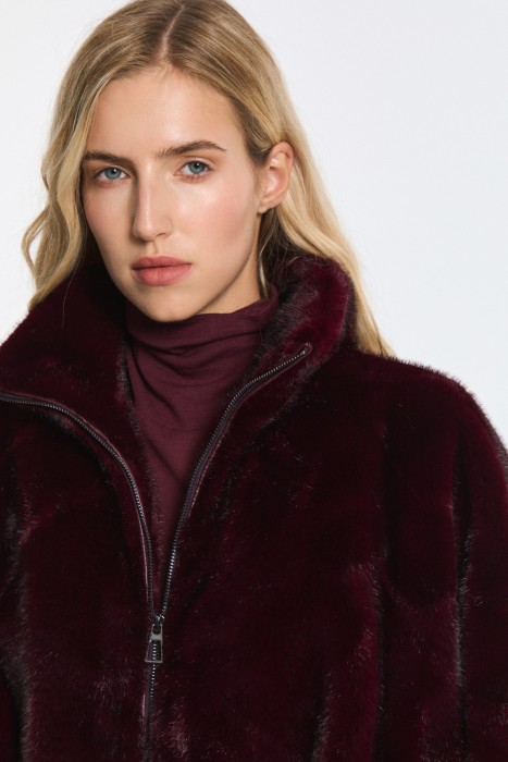 шуба из искусственного меха из россии вид сбоку