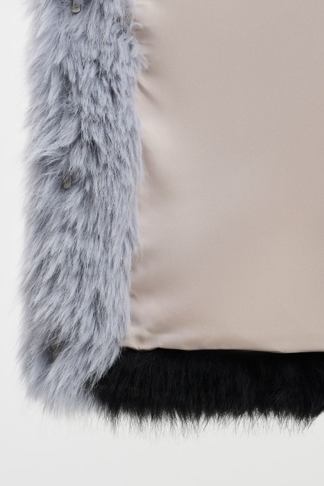 шуба из искусственного меха из россии вид сбоку