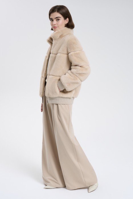 Товар с артикулом 724817003 вид сзади