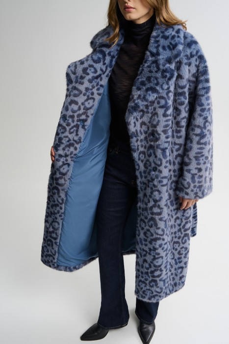 шуба из искусственного меха из россии вид сбоку