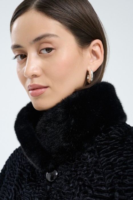 шуба из искусственного меха из россии вид сбоку