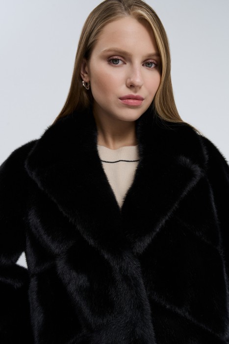 шуба из искусственного меха из россии вид сбоку