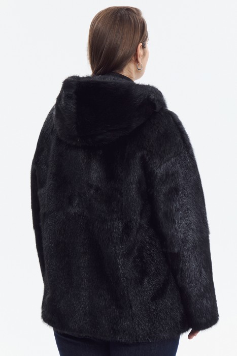 шуба из меха нутрии из россии вид сбоку