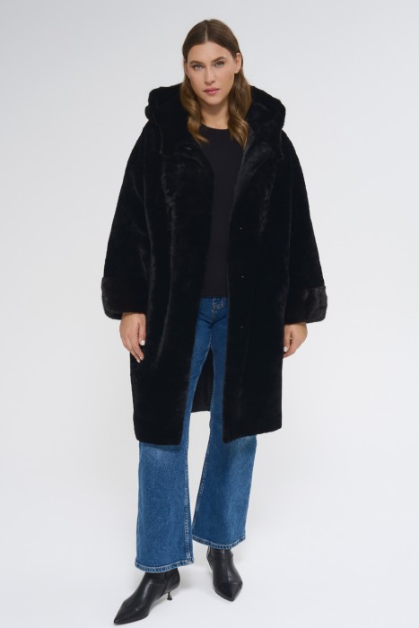 шуба из мутона с отделкой мехом норки 741413003 фотография