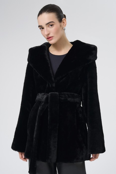 Товар с артикулом 737718003 вид сзади