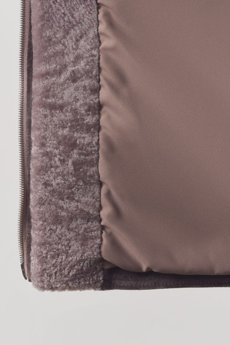 шуба из овчины астраган из россии вид сбоку