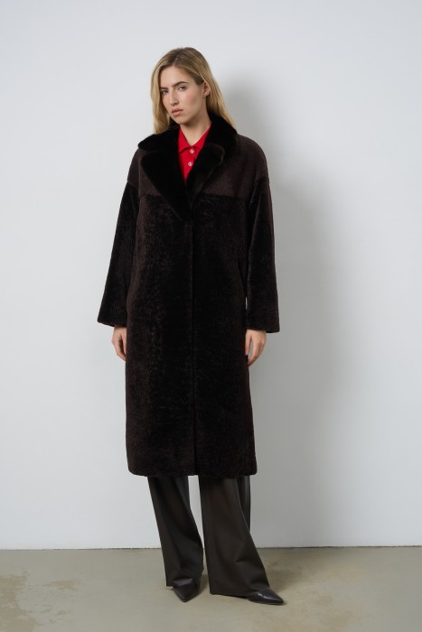 шуба из овчины с норковой отделкой по цене 51420 руб вид справа