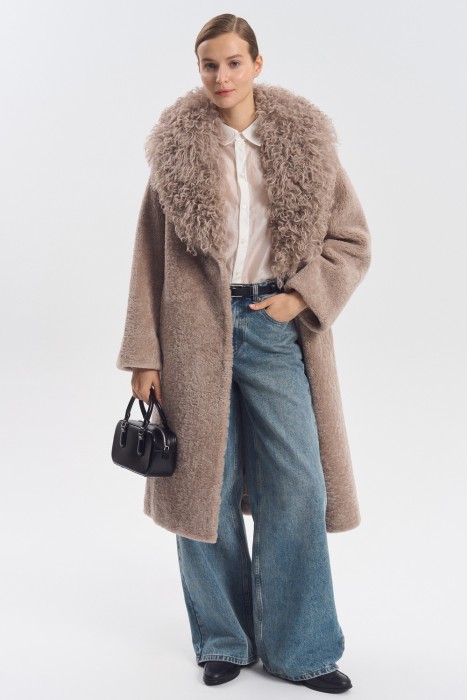 шуба из овчины с поясом 796038003 фотография