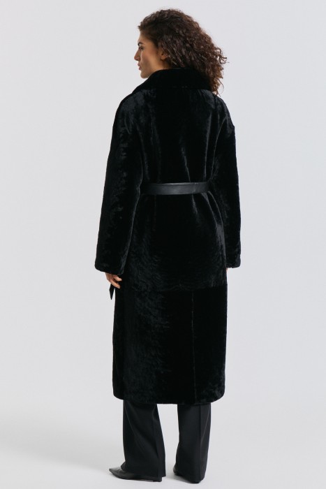 шуба из овчины с поясом по цене 29120 руб вид справа